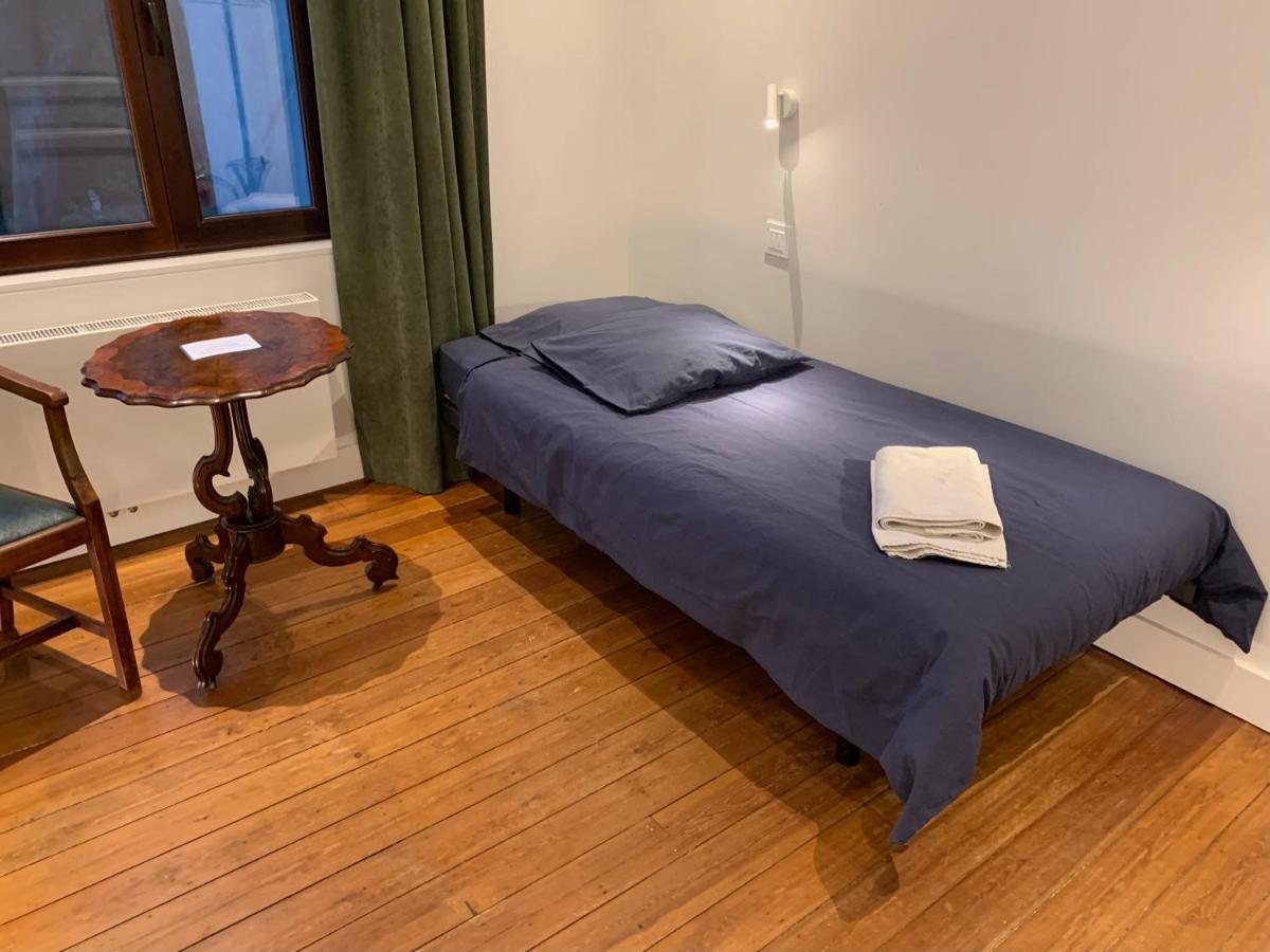 Moliere Bed and breakfast Saint-Gilles
